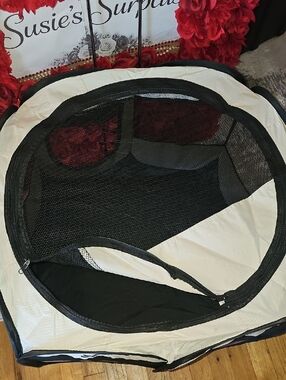 Collapsible Mesh Small Pet Playpen - Black and Cream Like NEW